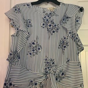 Adorable Soring/Summer shirt.
